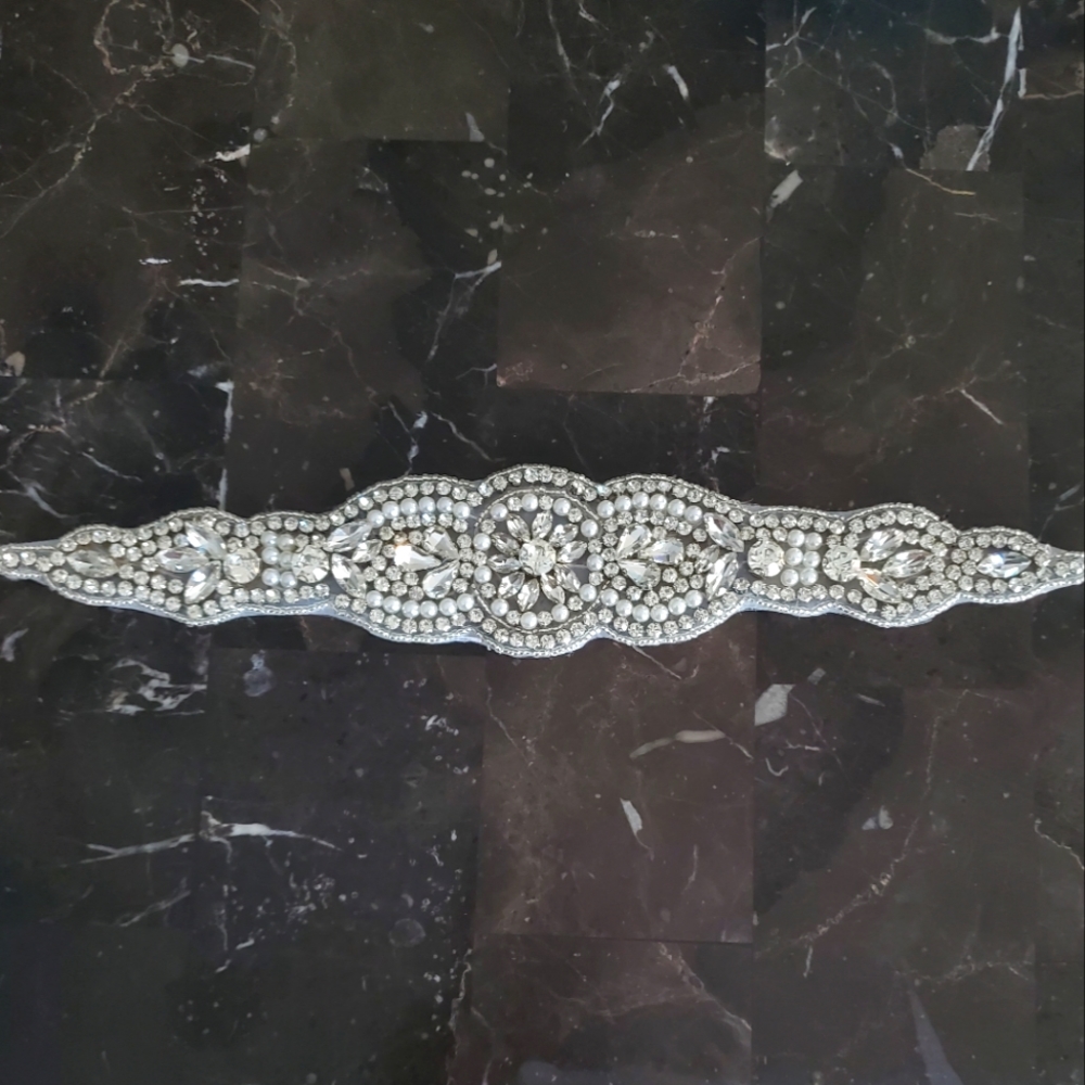 Deluxe Rhinestone & pearls Bridal Sash